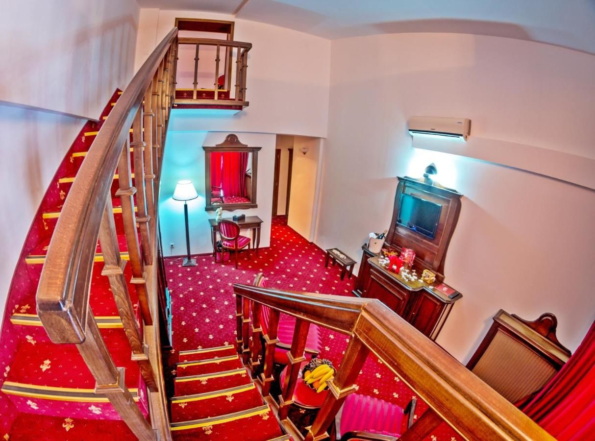 Отель Hotel Emire Бран-23